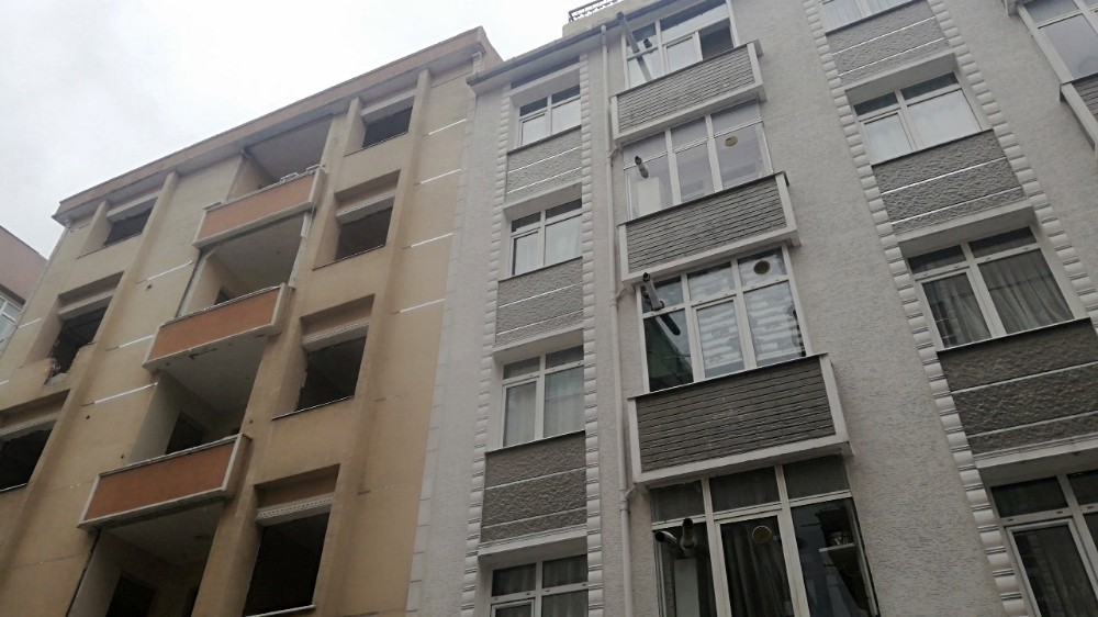 (Özel) Avcılar’da tehlikeli yıkım 