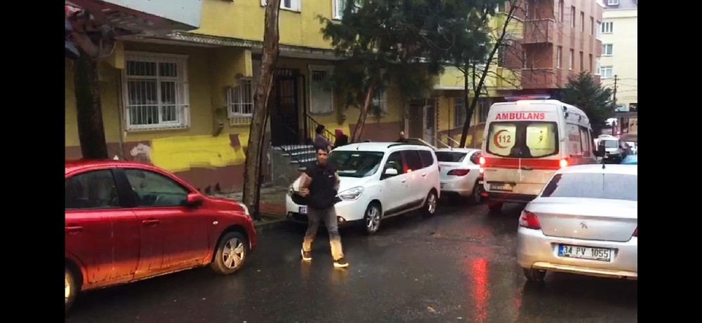 (ÖZEL) Babası kapıyı açmadı, itfaiye kapıyı açınca gerçek ortaya çıktı 