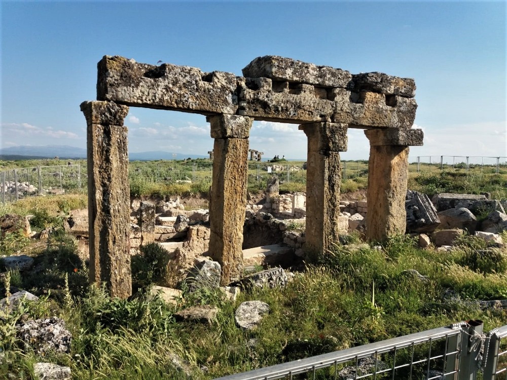 (Özel) Blaundus Antik Kenti keşfedilmeyi bekliyor 