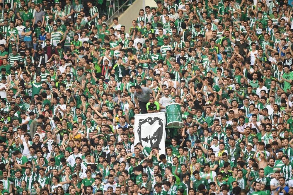 (Özel) Bursaspor kongre üyelerine tribün liderinden tepki 