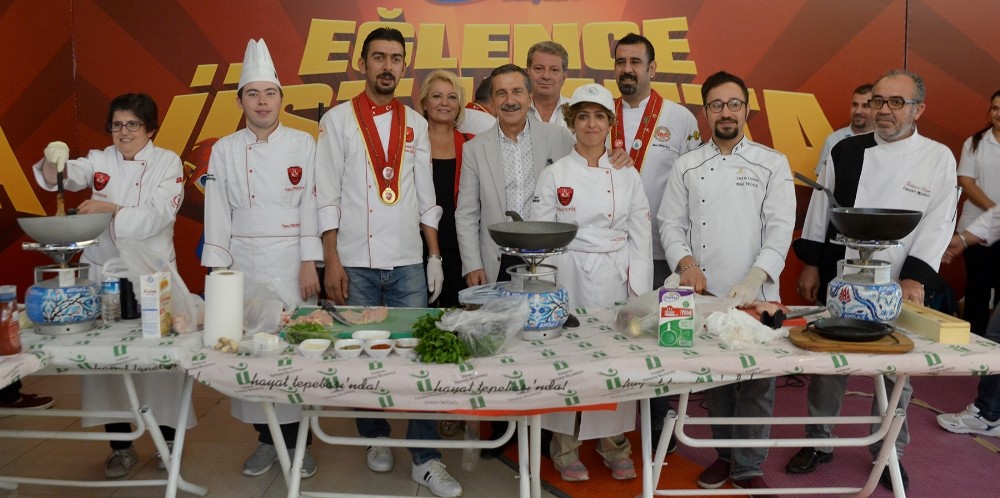 Özel çocuklardan özel yemekler 