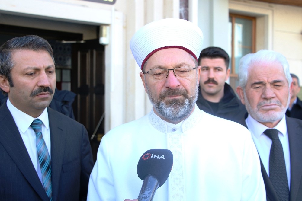 (Özel) Diyanet İşleri Başkanı Erbaş, deprem bölgesindeki çalışmaları anlattı 
