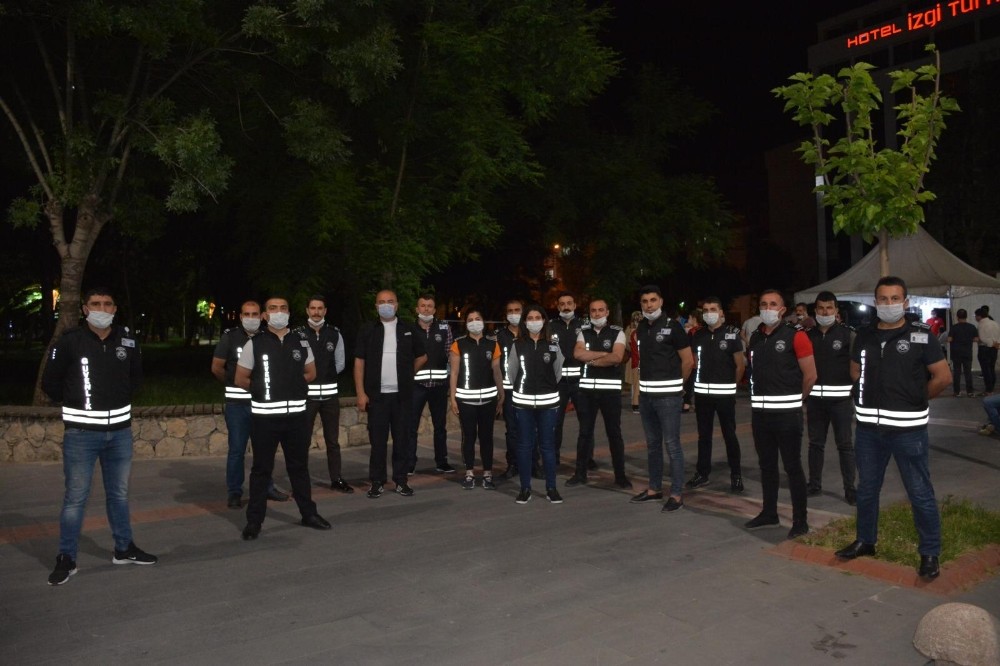 Özel güvenlik personeli Kızılay’a kan bağışında bulundu 