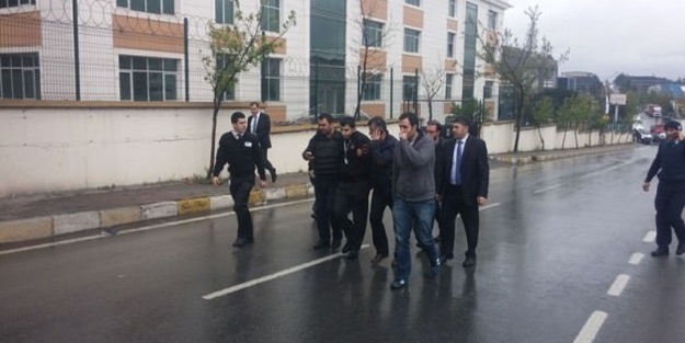 Özel güvenlik polise kurşun yağdırdı!