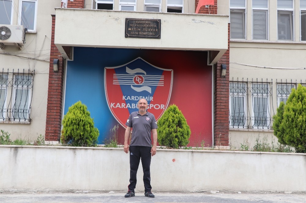 (Özel haber) 50 yıllık kulübün 40 yıllık masörü son maçına çıkıyor 