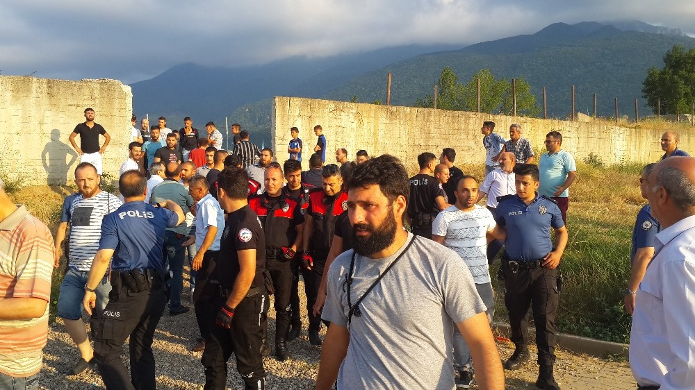 (Özel haber) Amatör küme maçı karıştı, hakemleri polis çıkardı 