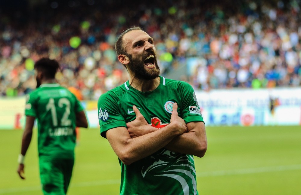 (Özel Haber) Çaykur Rizespor’dan Vedat Muriç için net tavır: 10 milyon Euro 