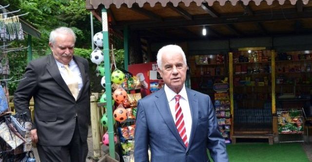 Eroğlu: Türkiye’nin AB’ye gireceğine inanmıyorum