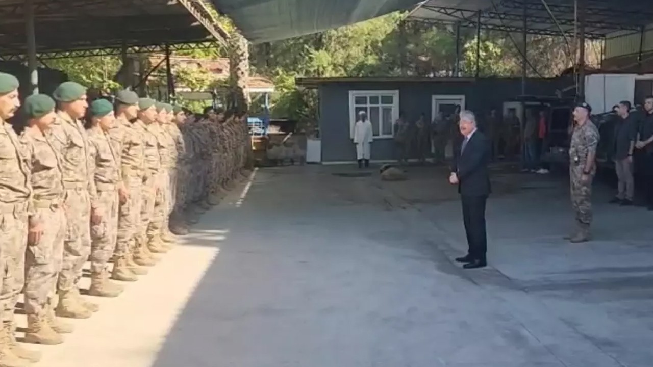 Özel harekat, dualarla Suriye’ye uğurlandı! Ayağınıza taş değmesin