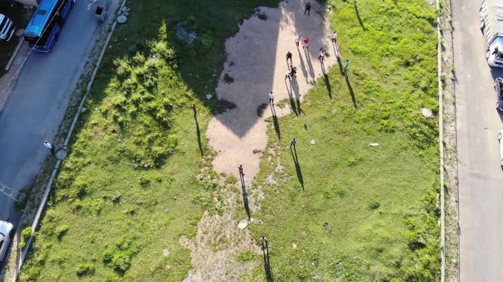 (Özel) İstanbul’da mahalle maçı tutkusu kısıtlama dinlemedi 