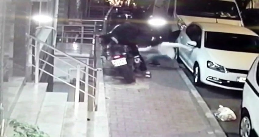 (Özel) Motosikleti önce test etti, sonra çalıp gitti 