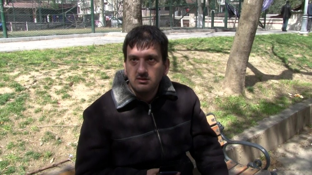 (ÖZEL) ‘Neden parkta oturuyorsun?’ sorusuna 