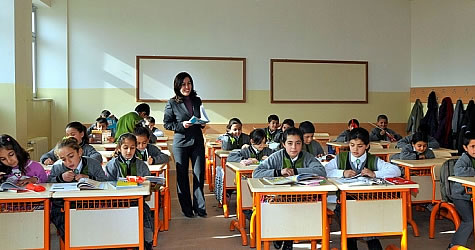 ﻿Özel okullarda okuyan öğrencilere devlet desteği