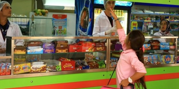 Özel okullarda tost kazığı! Yüksek fiyatlar cep yakıyor