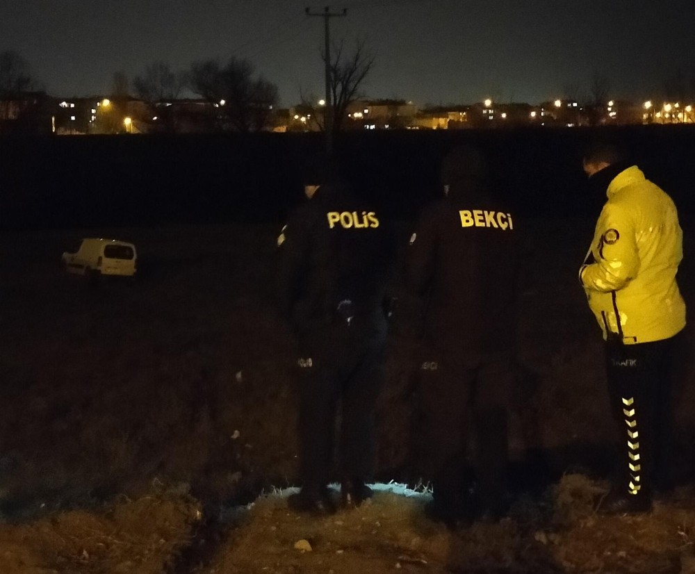 (Özel) Otomobil köprüden uçtu: 1 yaralı 
