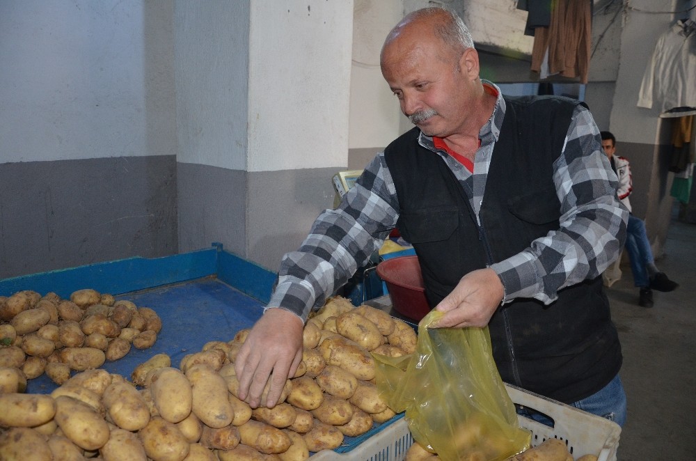 (Özel) Ramazan ayıyla birlikte patates ve soğan fiyatlarında düşüş 