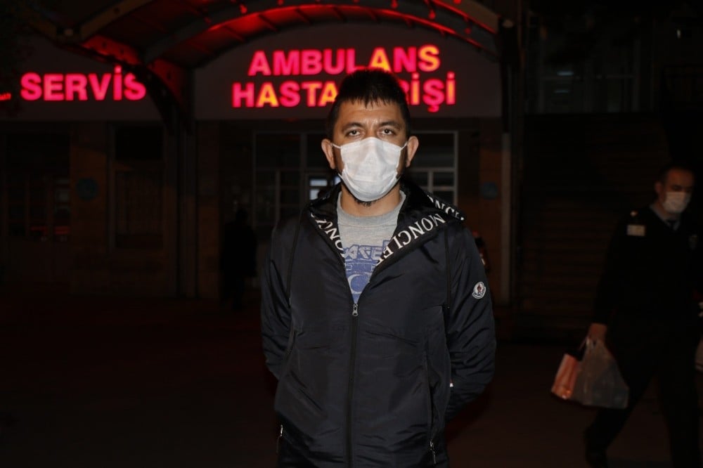 (Özel) Sağlık çalışanlarına moral için 250 adet pastayı ücretsiz dağıttı 