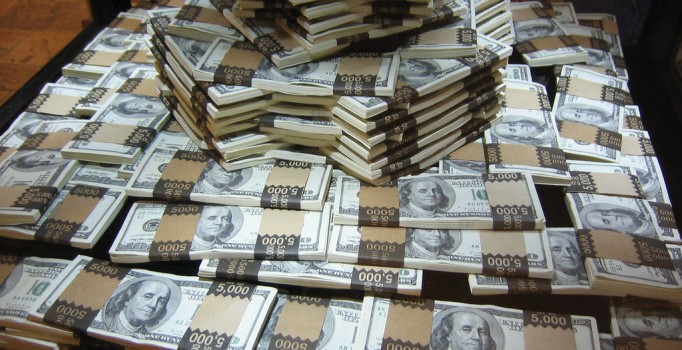 Özel sektörün yurt dışı borcu 2.8 milyar dolara yükseldi