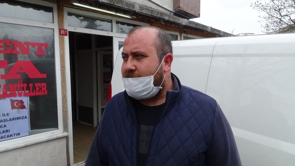 (Özel) Silivrili fırıncıdan işten çıkartılanlara ekmek ücretsiz 