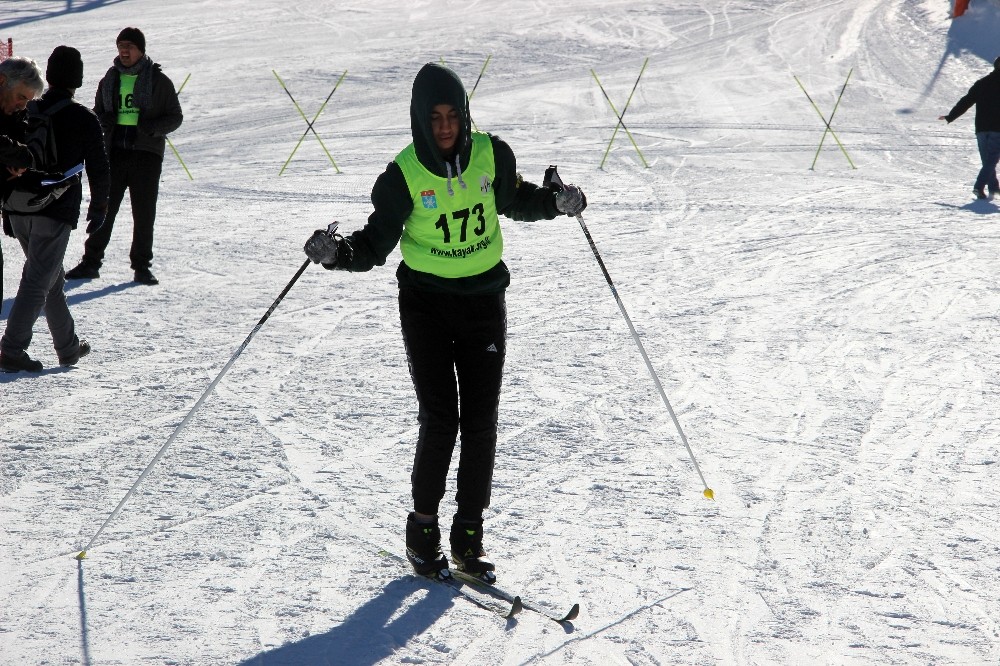 Özel Sporcular Türkiye Kayak Şampiyonası Erzurum’da düzenlendi 
