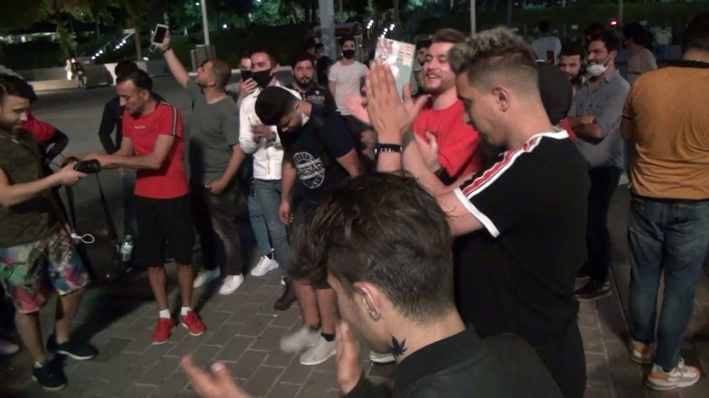 (Özel) Taksim Meydanı’nda 