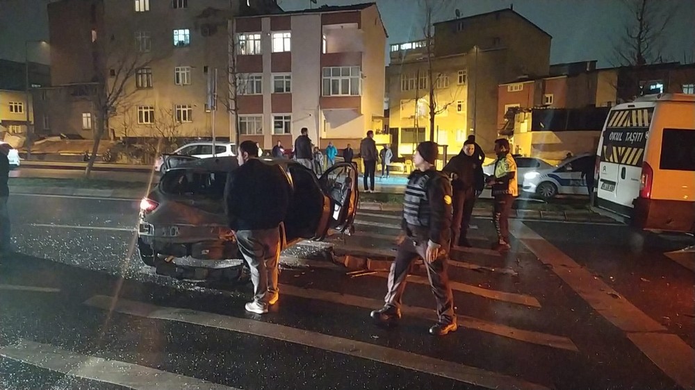 (Özel) Trafik magandası ortalığı savaş alanına çevirip kaçtı: 4 yaralı 