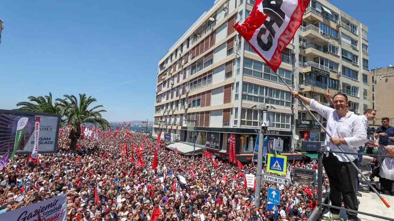 Özel'ci Umut Akdoğan: CHP'ye keşke Kılıçdaroğlu yerine kayyım atansaydı