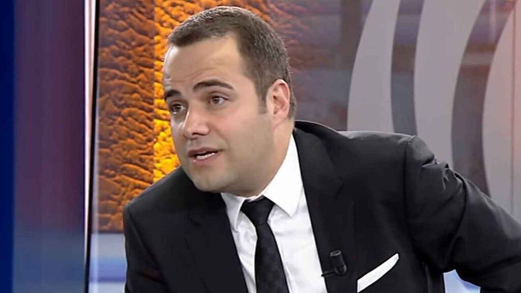 Özgür Demirtaş ‘dolar düşecek’ diyen Batırel’i hedef aldı!