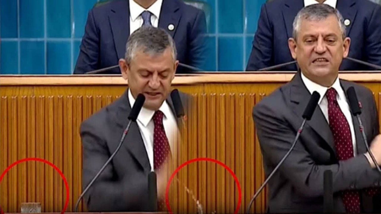 Özgür motoru iyice yaktı: Masayı yumrukladı, bardağı devirdi, Burcu Köksal’ı tehdit etti! Tehditse daniskasını ediyorum! 2 yıl çabuk geçer, sonra yalvarma!