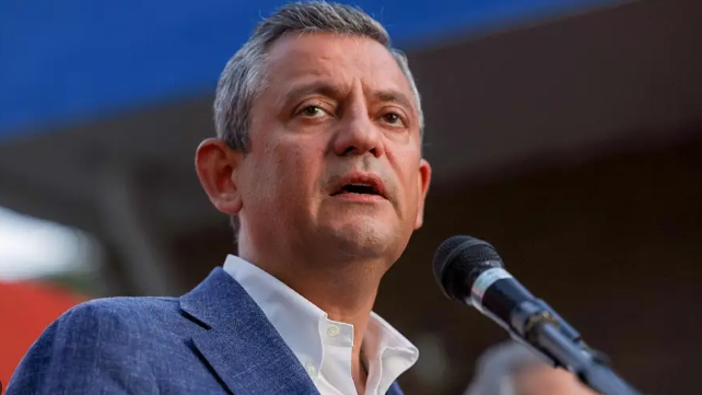 Özgür Özel CHP’ye böyle başkan oldu! Şaibeli kurultay delegelerinden şok fadeler