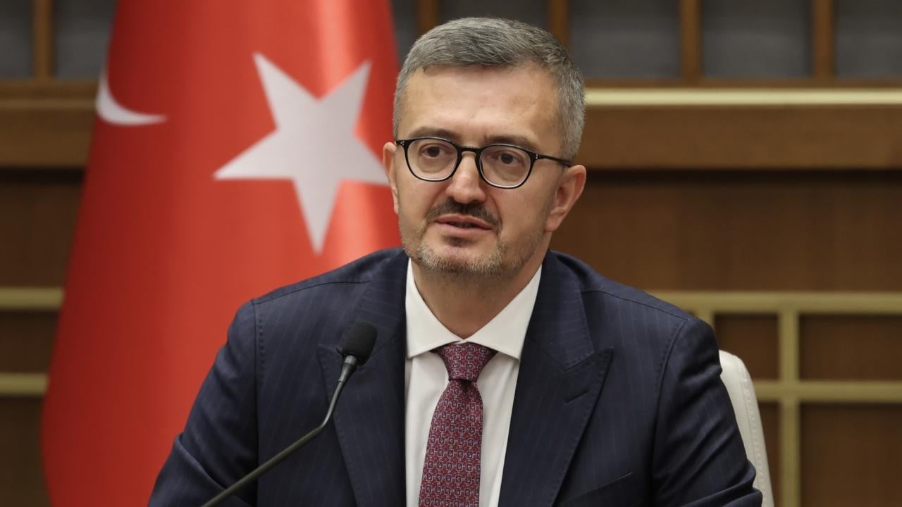 Özgür Özel, Cumhuriyet’e konuşmuştu! İletişim Başkanı Duran: Dile getirdiği ifadeler gerçeği yansıtmıyor