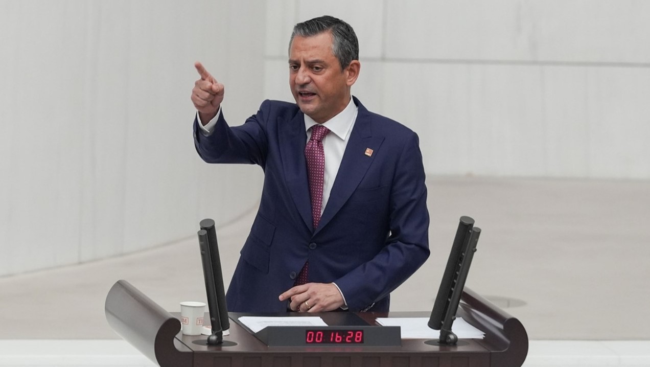 Özgür Özel ve Lütfü Türkkan’ın dosyası Meclis’te! Çanlar küfürbazlar için çalıyor