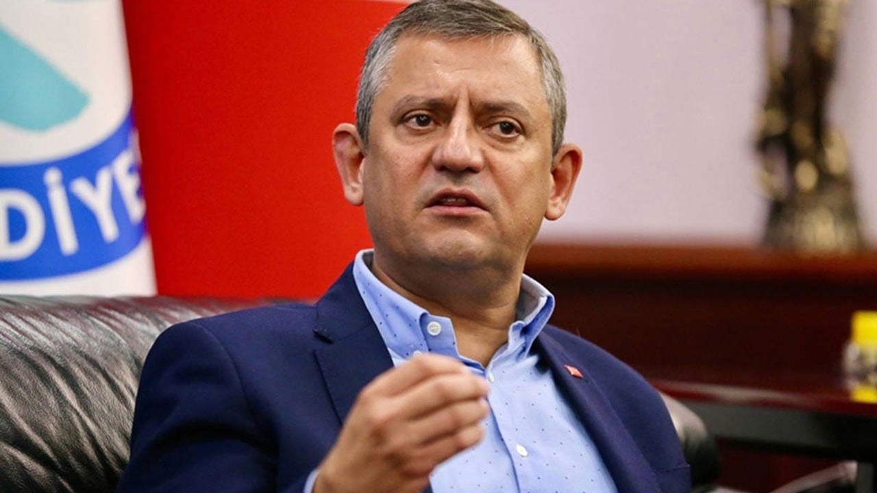 Özgür Özel yine Haçlılara ağladı: Bu kez Amerikalılara şikayet etti!