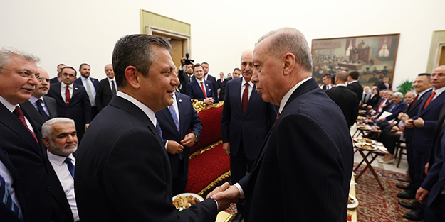 Özgür Özel'den Cumhurbaşkanı Erdoğan'ın CHP ziyaretine ilişkin açıklama