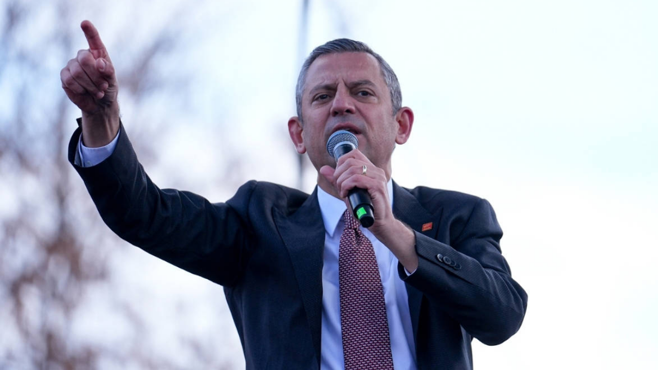 Özgür Özel’den işçilere skandal tehdit!