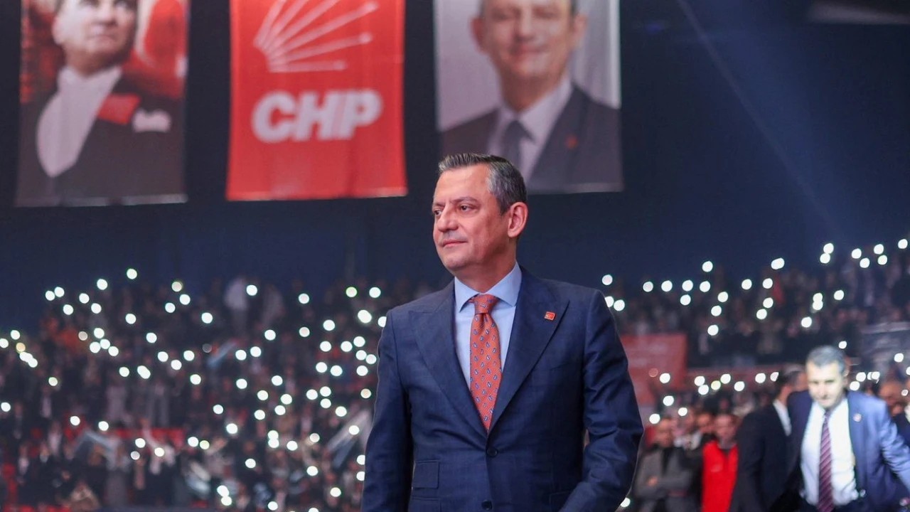 Özgür Özel’e bir şok daha! Kurultayın iptali için resmen harekete geçildi: İlk başvuru YSK’ya ulaştı