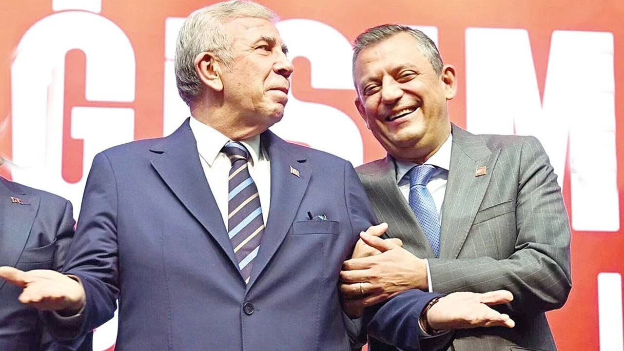 Özgür’e bir şok da Mansur’dan: Ben yokum!