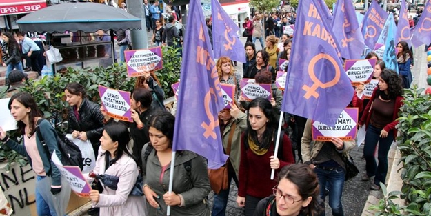 Özgürlük düşmanları Kadıköy'de sokağa indi