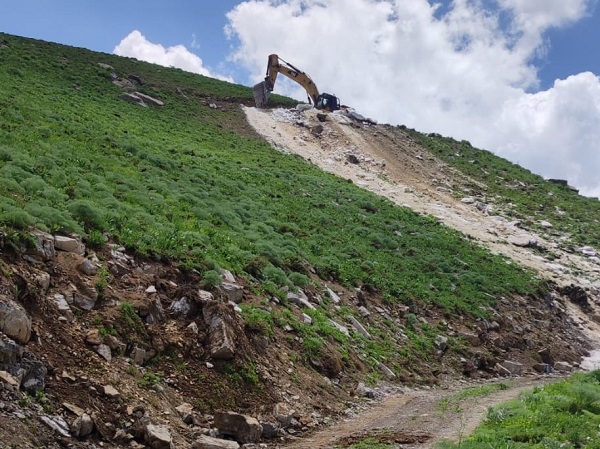 Özlem sona eriyor! 90'lı yıllarda terk edilen köye dönüyorlar