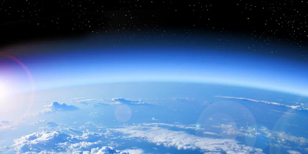 'Ozon tabakasındaki en büyük delik kapandı'