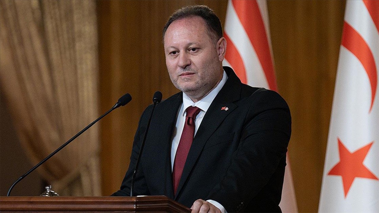 Öztürkler’den Macron’a tepki ‘Sömürgeci Fransa Türk halkını yok sayamaz’ KKTC Türk toprağıdır
