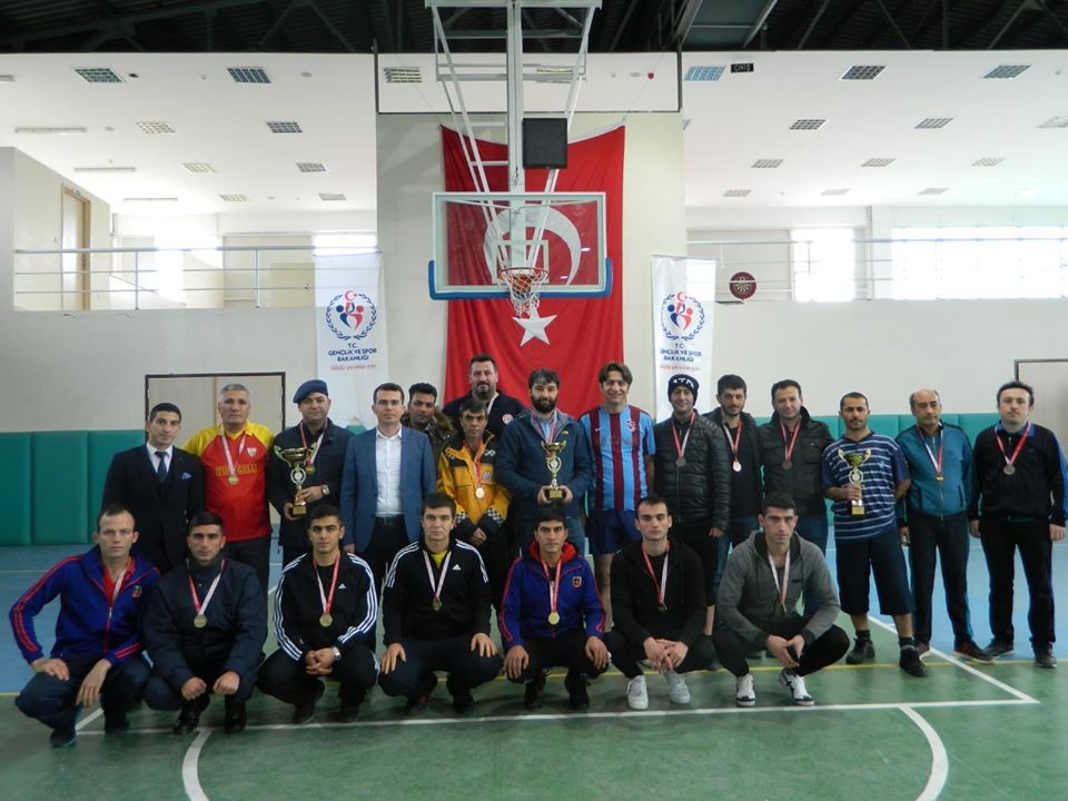 Özvatan’da kurumlar arası futsal müsabakaları sona erdi 