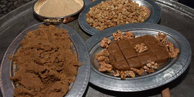 Padişah tatlısı olarak da biliniyor! Asırlık lök tatlısına büyük ilgi