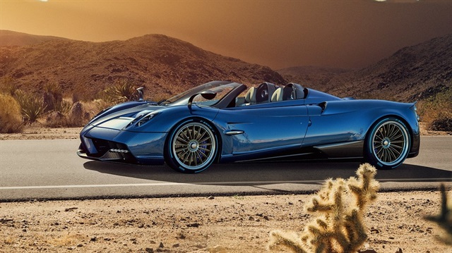Pagani'den yeni canavar Huayra Roadster