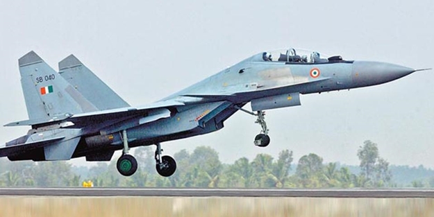 Pakistan açıkladı: Hindistan Keşmir'de misket bombası kullanıyor!