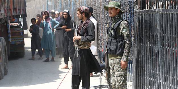 Pakistan: Afganistan sınırındaki her türlü duruma hazırız