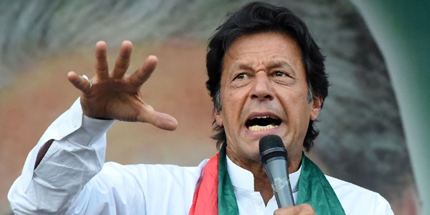 Pakistan Başbakanı böyle uyardı: ‘Çocuklarınızla kimse evlenmeyecek’