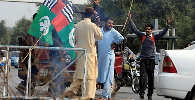 Pakistan Başbakanı Han protestocuları uyardı: Bizi mecbur etmeyin