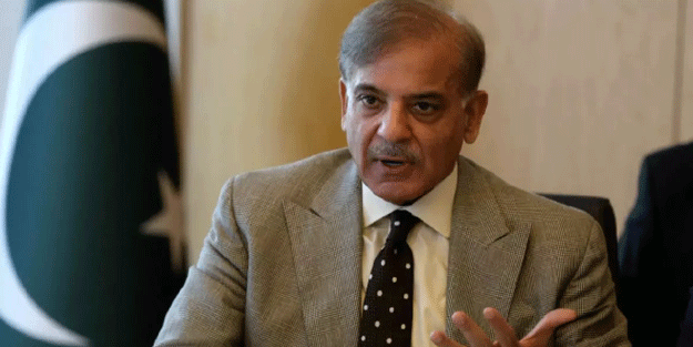 Şahbaz Şerif istifa etti