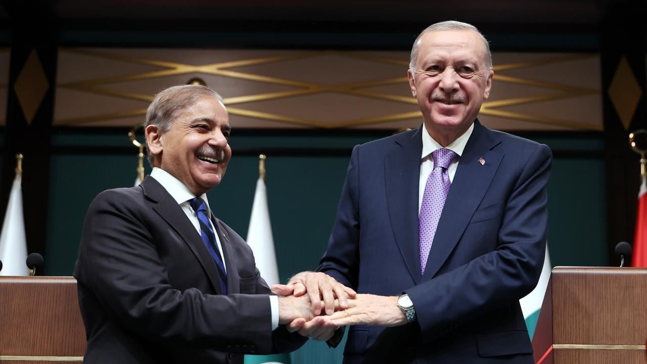 Pakistan Başbakanı Şerif, Türkiye'ye geliyor